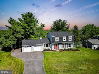 12317 Dancrest Dr, Clarksburg, MD 20871