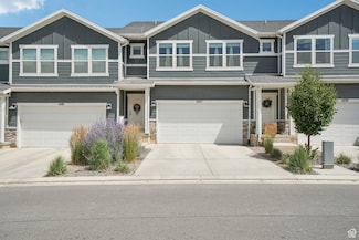 4453 E Hurstbourne Dr, Eagle Mountain, UT 84005