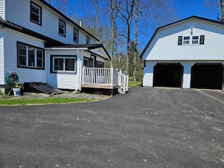 1377 Pushaw Rd, Glenburn, ME 04401