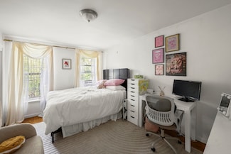 237 E 2nd St Unit 4B, New York, NY 10009