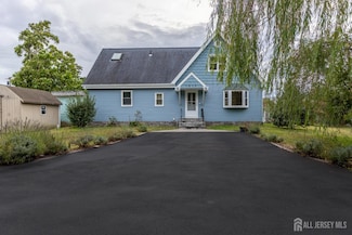 1613 Beacon St, Toms River, NJ 08757