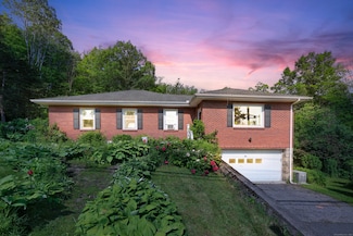 98 Aetna Ave, Torrington, CT 06790