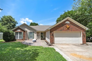 4507 Mackinac St, Charlotte, NC 28269