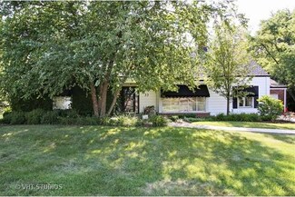 33 Graymoor Ln, Olympia Fields, IL 60461