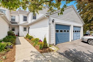 72 Saybrook Rd, Essex Junction, VT 05452