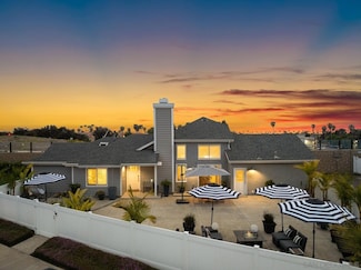 6951 Quiet Cove Dr, Carlsbad, CA 92011
