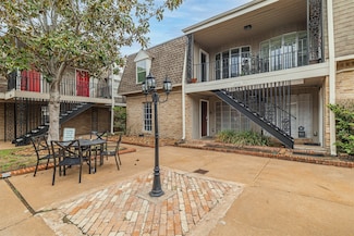 2621 Marilee Ln Unit 3, Houston, TX 77057