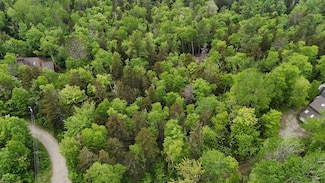 2007 West St, Carrabassett Valley, ME 04947
