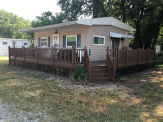 6708 N Hayes Ave, Oak Harbor, OH 43449