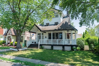 69 Hillcrest Ave, Staten Island, NY 10308