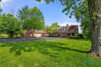 16890 W River Rd, Bowling Green, OH 43402