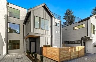 727 B N 91st St, Seattle, WA 98103