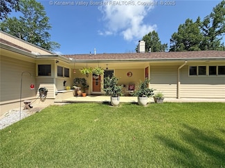 1500 Longridge Rd, Charleston, WV 25314