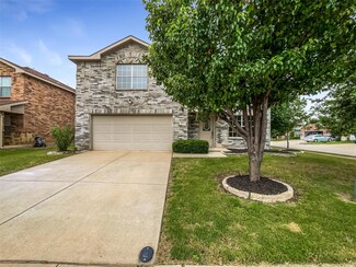 4017 Hanna Rose Ln, Fort Worth, TX 76244