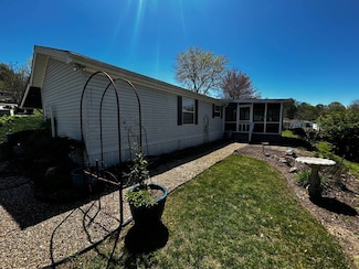 93 Ariel Loop Unit 93, Hendersonville, NC 28792