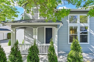 15122 NE 8th Place, Bellevue, WA 98007