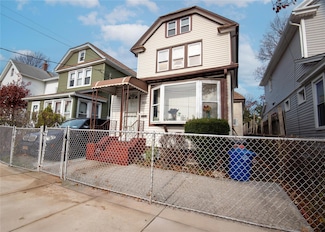 218-25 101st Ave, Queens Village, NY 11429