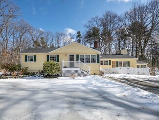 55 Lovejoy Rd, Andover, MA 01810