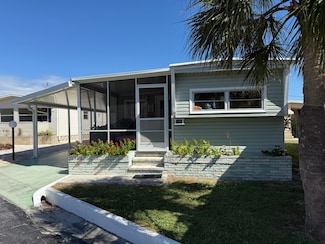 1919 Buccaneer Dr Unit 17, Sarasota, FL 34231