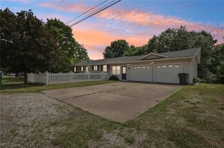 10880 Singer St NW, Massillon, OH 44647