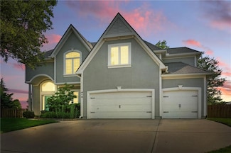 416 SE Stillwater Ct, Lees Summit, MO 64063