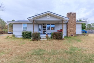 1987 Lake Howard Rd, La Fayette, GA 30728