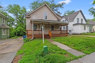 1428 W Walnut St, Independence, MO 64050