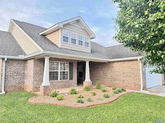 2524 Marjorie Ln SW, Huntsville, AL 35803
