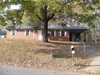 401 Webster Ave, York, AL 36925