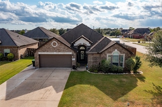 802 Sterling Ct, Bay City, TX 77414