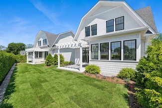 12 Depot Rd Unit 1102, Westhampton Beach, NY 11978