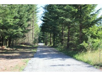 22370 S Upper Highland Rd, Beavercreek, OR 97004