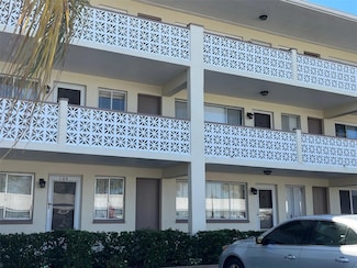 1235 S Highland Ave Unit 1-204, Clearwater, FL 33756