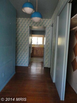 5610 Fargo Ave, Oxon Hill, MD 20745