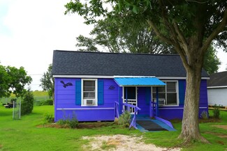 1515 N Avenue F, Freeport, TX 77541