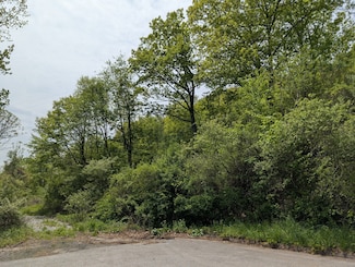 00 Wimbledon Gate N, Torrington, CT 06790