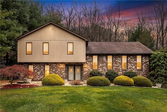 6187 Baker School Rd, Trafford, PA 15085