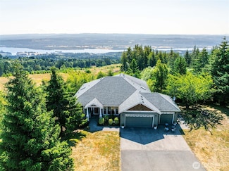 172 Blackjack Dr, Kalama, WA 98625