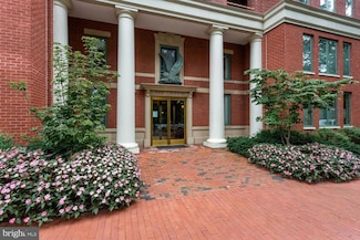 955 26th St NW Unit 707, Washington, DC 20037