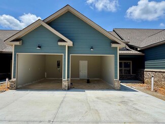 65 Maddox Ln, Chatsworth, GA 30705