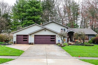 6585 Strathmore Dr, Cleveland, OH 44125