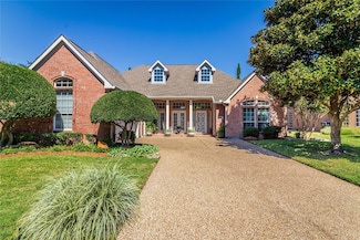 513 Fairway Lakes Dr, Garland, TX 75044