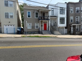114 Lafayette St, Paterson, NJ 07501