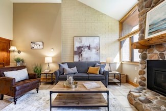 1672 Captain Molly Dr Unit 330, Park City, UT 84060