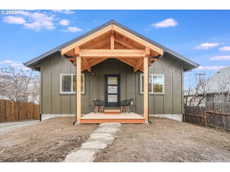 506 Washington St, Lyle, WA 98635