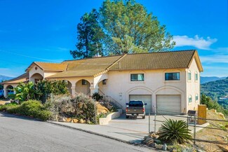 402 Alta Ln, El Cajon, CA 92021