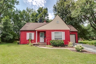 304 Fletcher St, Jerseyville, IL 62052