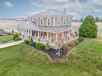 8885 Hemple Rd, Germantown, OH 45327