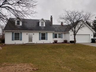 20850 Emerald Ln, Big Rapids, MI 49307