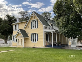 155 Townsend St, Cedarville, CA 96104